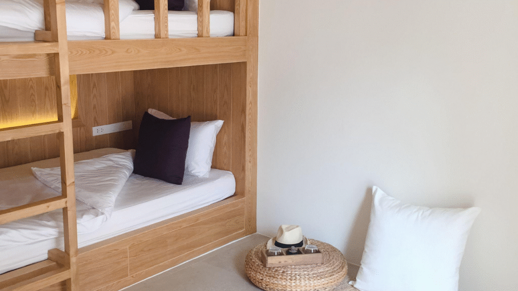 Small Apartment Decorating Ideas