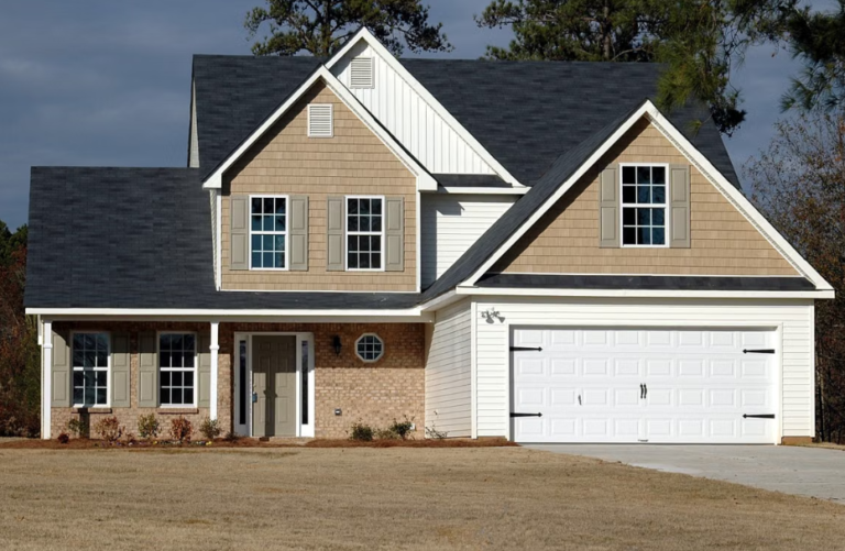 How Upgrading Your Garage Door Gets One of the Highest ROI Home Projects